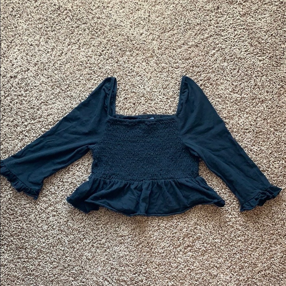 AMERICAN EAGLE CROPPED BLOUSE